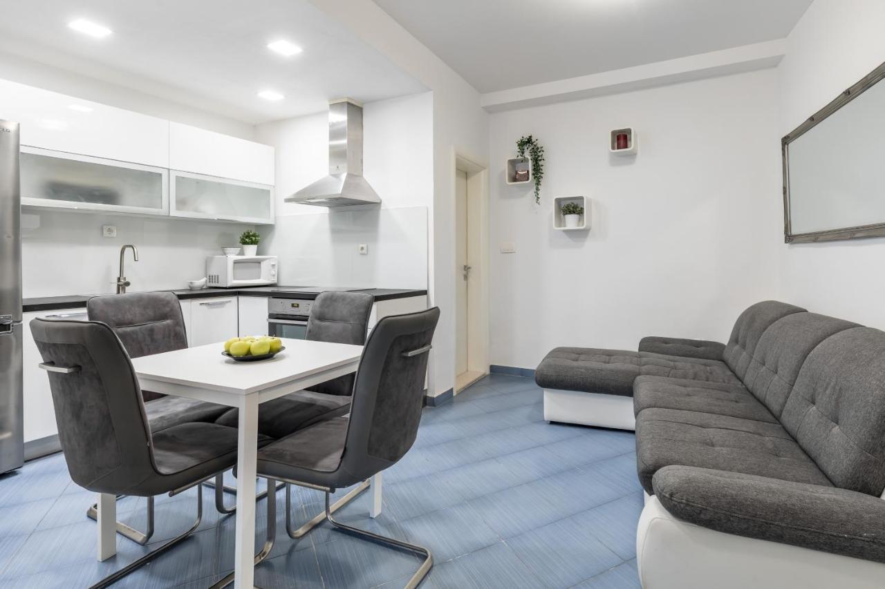 Charming Apartment Split Kültér fotó